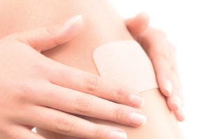 Siliconenpleisters voor littekens voorkomen